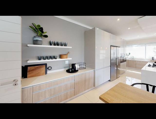 3 BEDROOM HOUSE FOR SALE IN LONEHILL